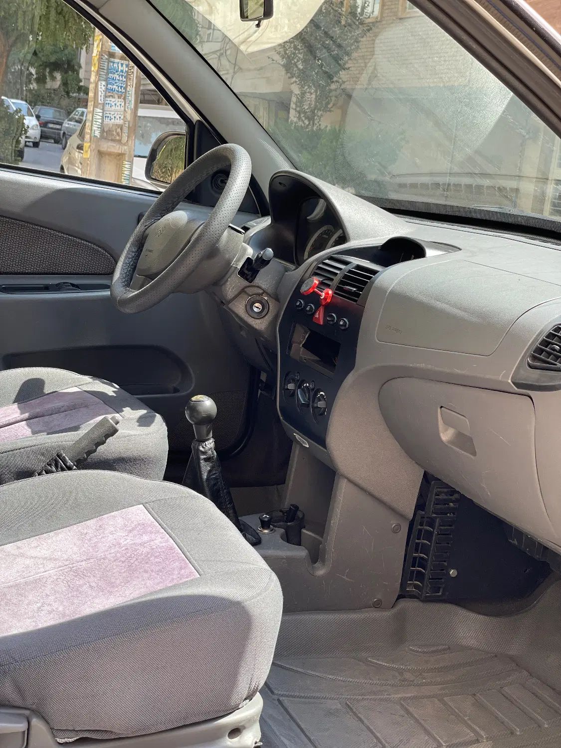 تیبا صندوق دار SX - 1396