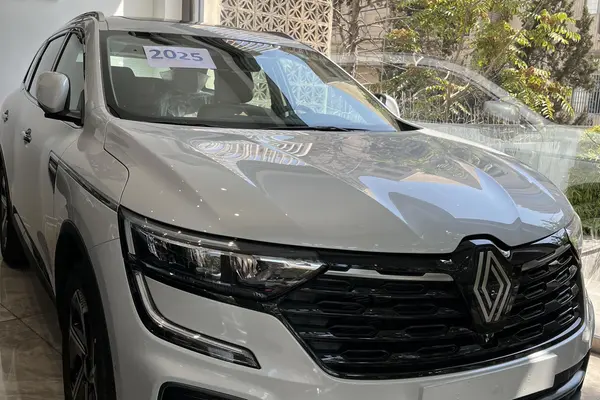 رنو کولیوس فول - 2025