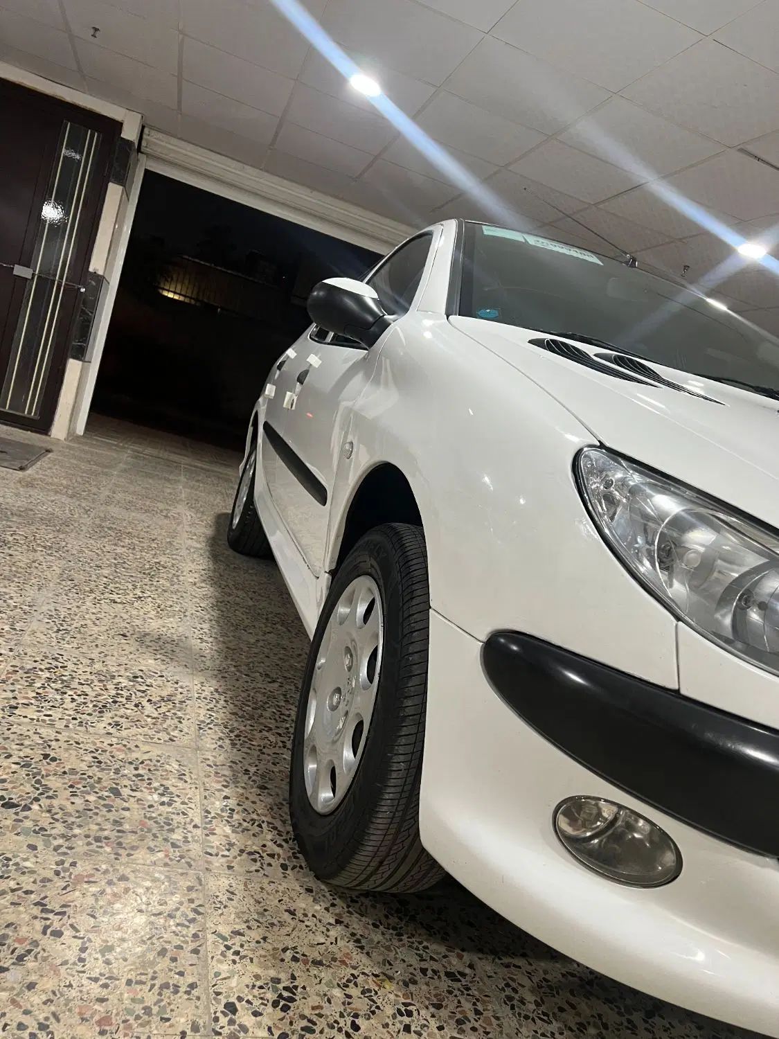 پژو ۲۰۶ صندوق دار v8 - 1397