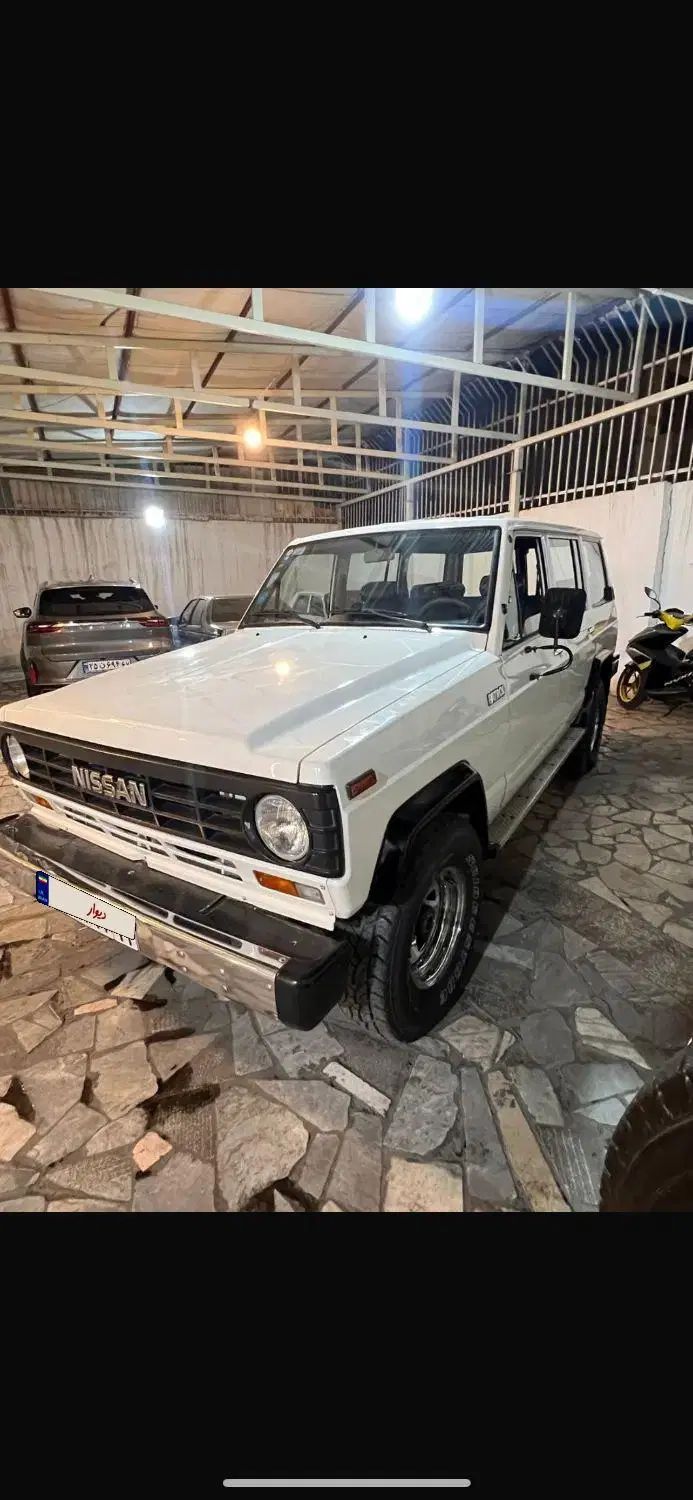 نیسان پاترول چهار درب 6 سیلندر - 1371