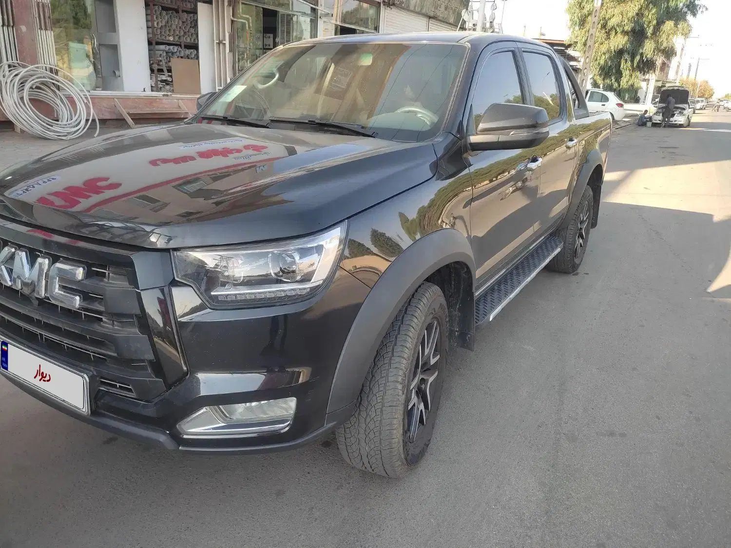 خودرو کی ام سی، T8 آگهی ann_20412113