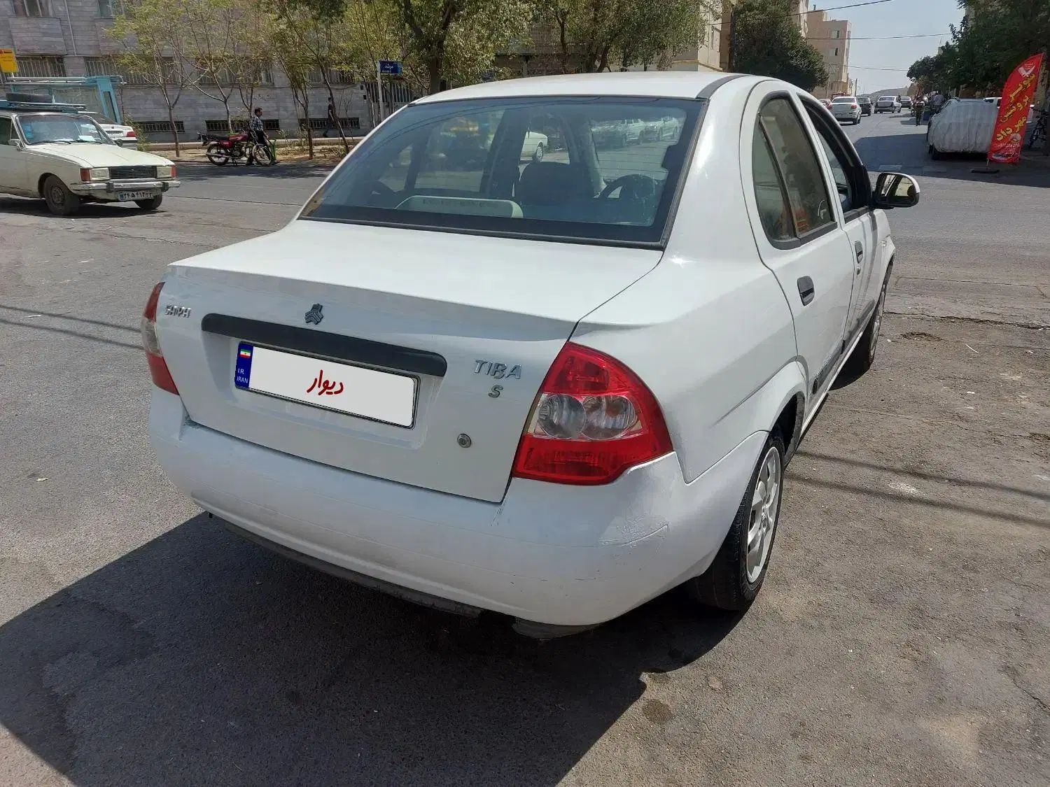 تیبا صندوق دار SX - 1392