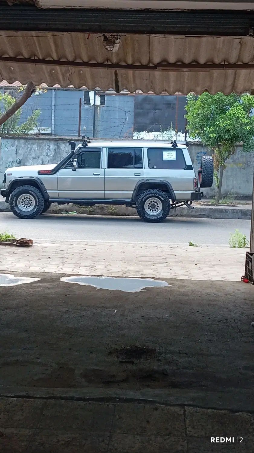 نیسان پاترول چهار درب 6 سیلندر - 1371