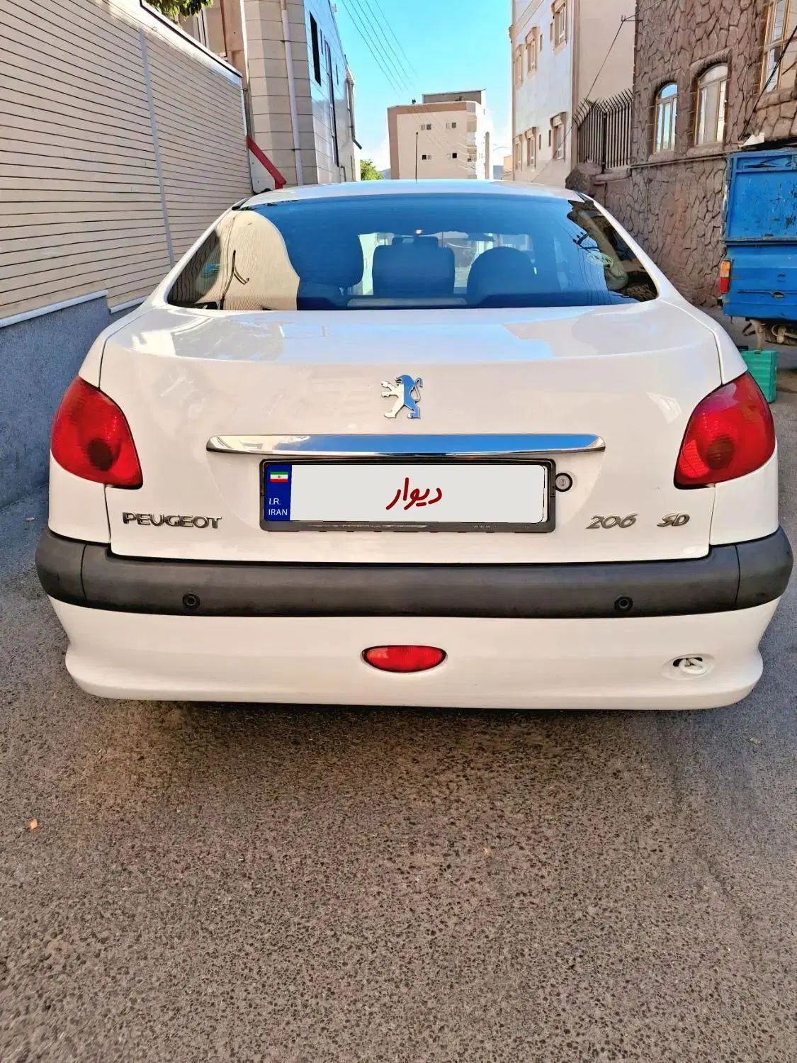 پژو ۲۰۶ صندوق دار v8 - 1396