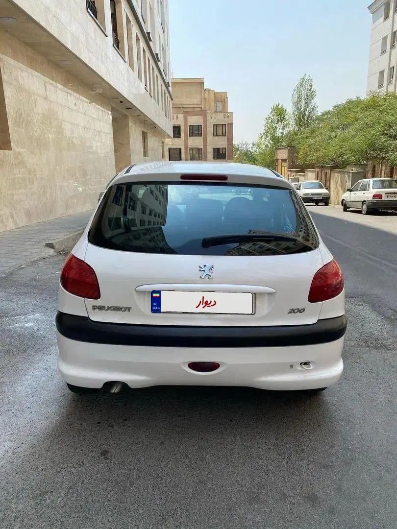 پژو 206 تیپ 3 - 1390