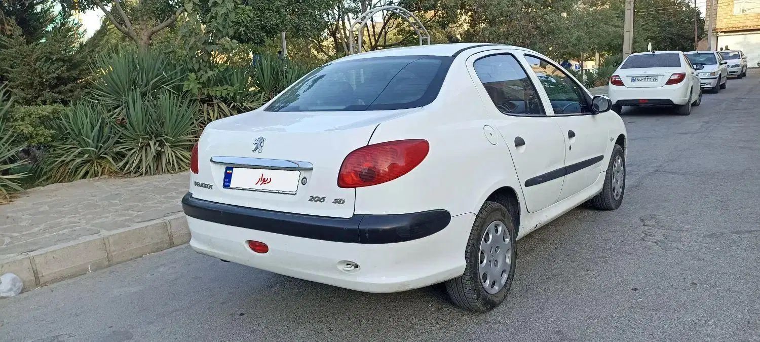 پژو ۲۰۶ صندوق دار v8 - 1398