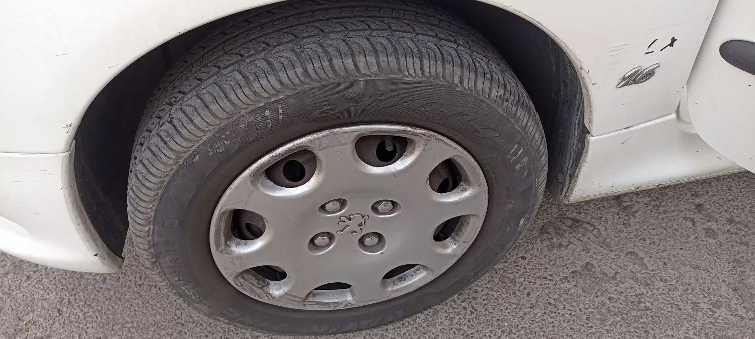 پژو ۲۰۶ صندوق دار v8 - 1398