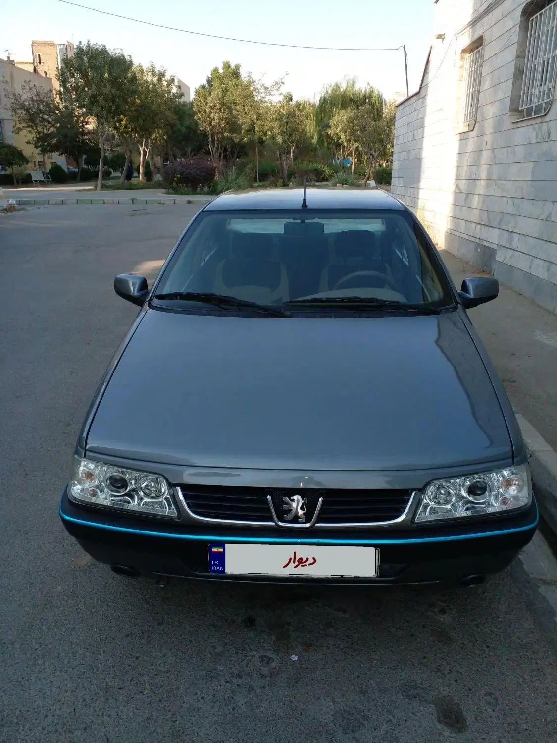 پژو 405 SLX بنزینی TU5 - 1390