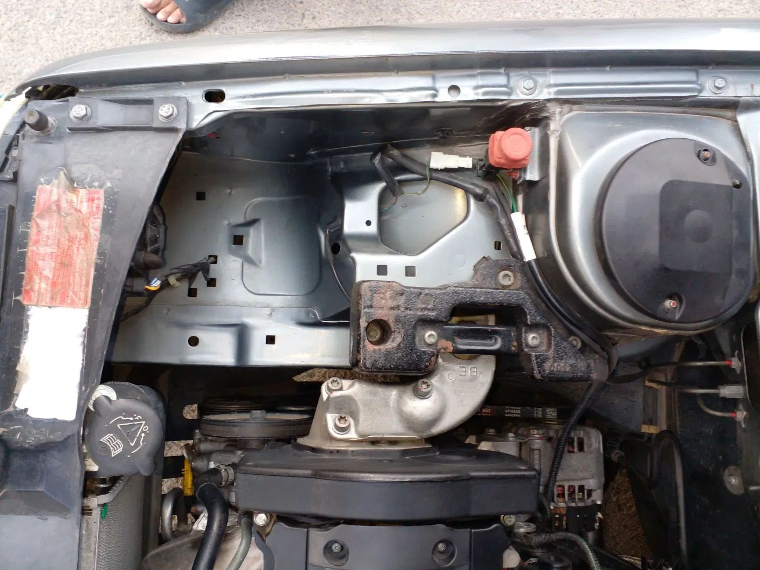 پژو 405 SLX بنزینی TU5 - 1390