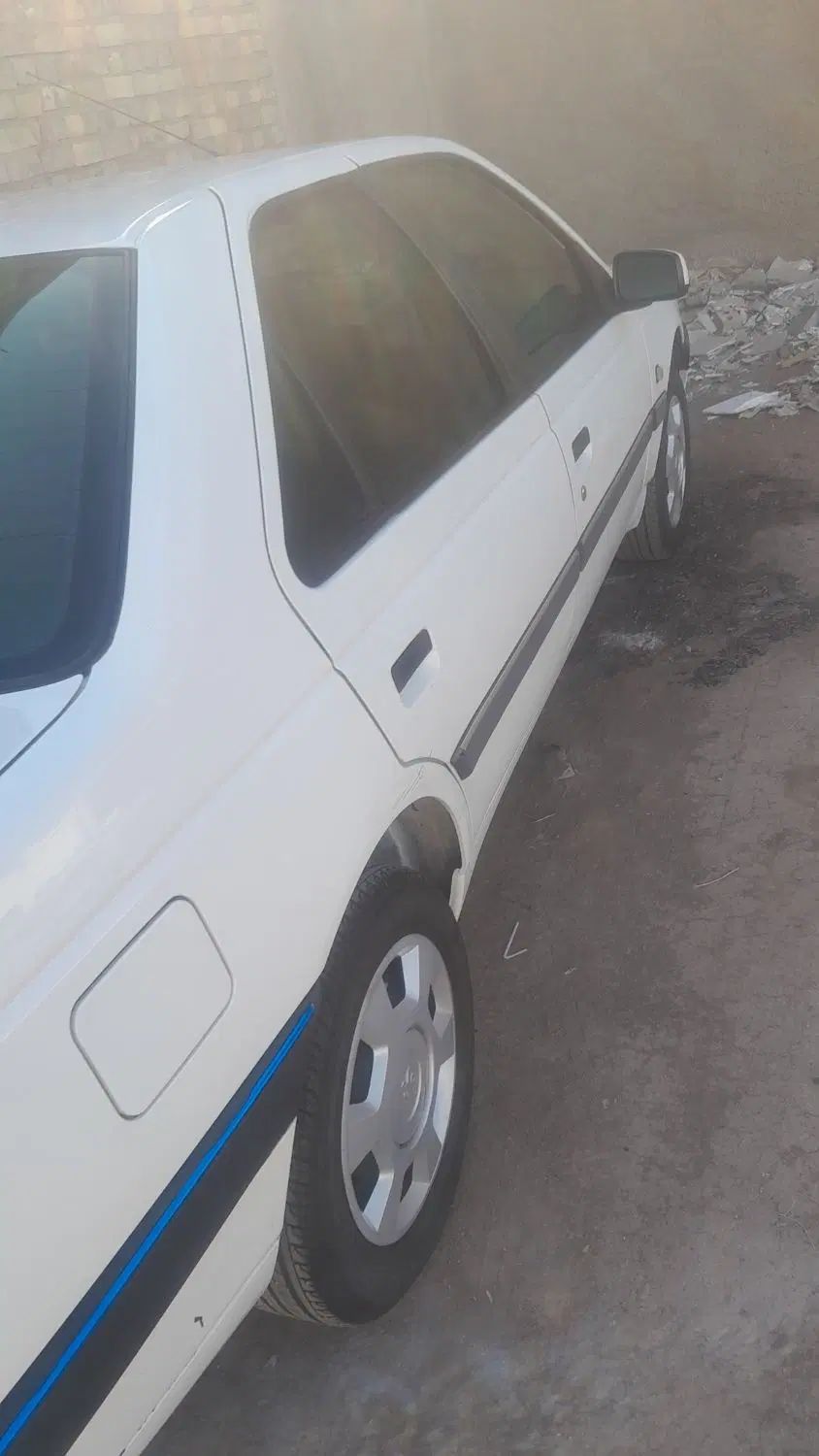 پژو 405 SLX بنزینی TU5 - 1400