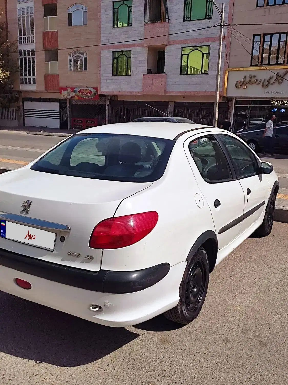 پژو ۲۰۶ صندوق دار v8 - 1388