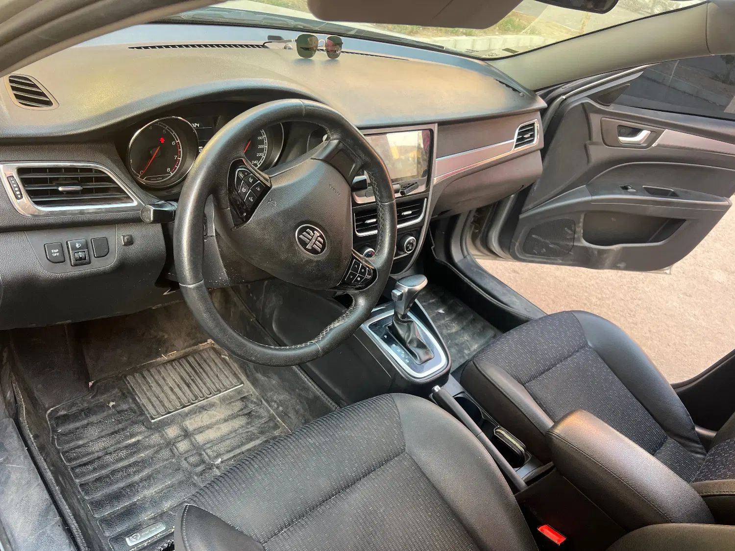 بسترن B30 اتوماتیک - 1397