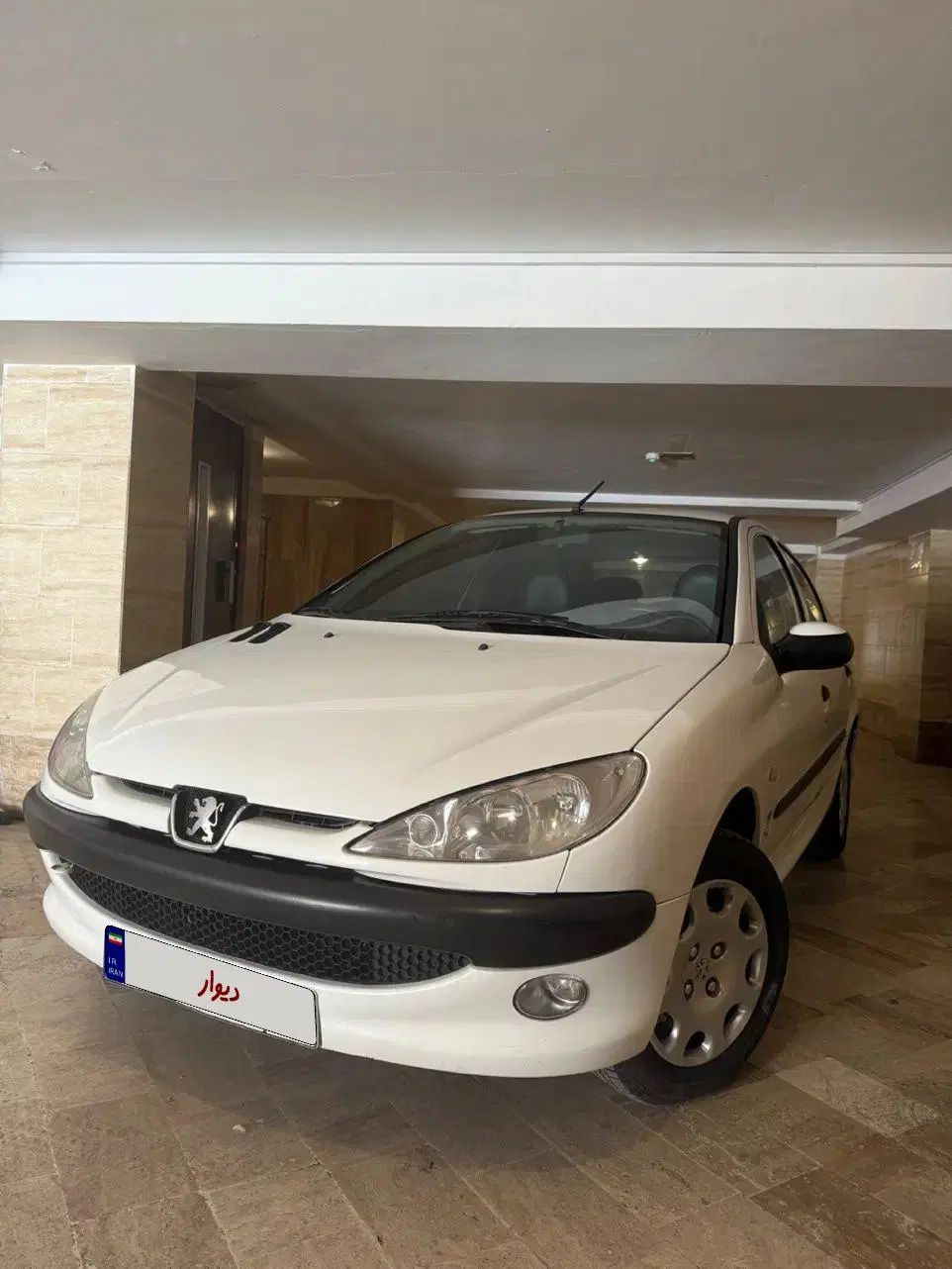 پژو ۲۰۶ صندوق دار v8 - 1395