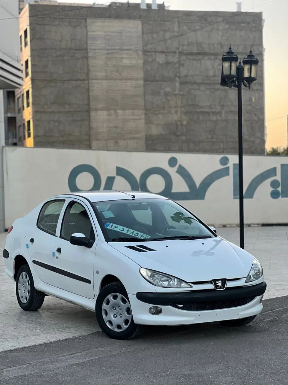پژو ۲۰۶ صندوق دار v8 - 1394