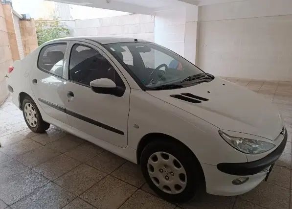 خودرو پژو، ۲۰۶ صندوق دار آگهی ann_20413711