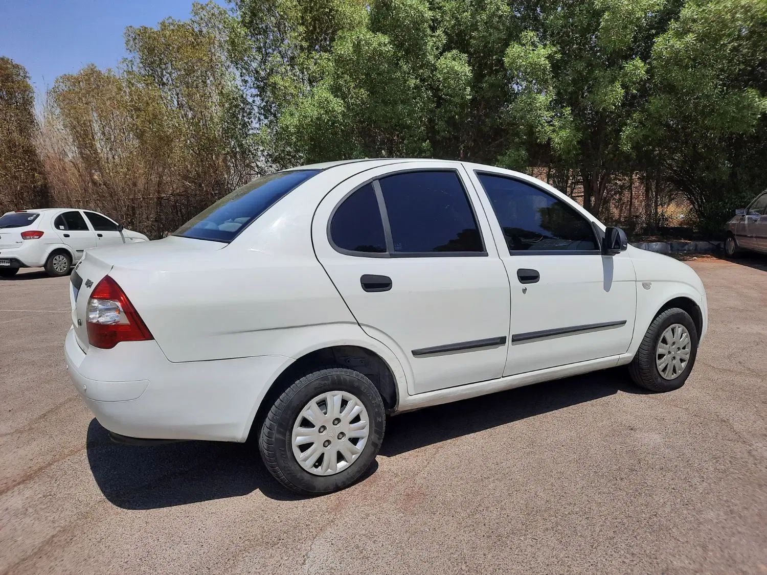 تیبا صندوق دار SX - 1399