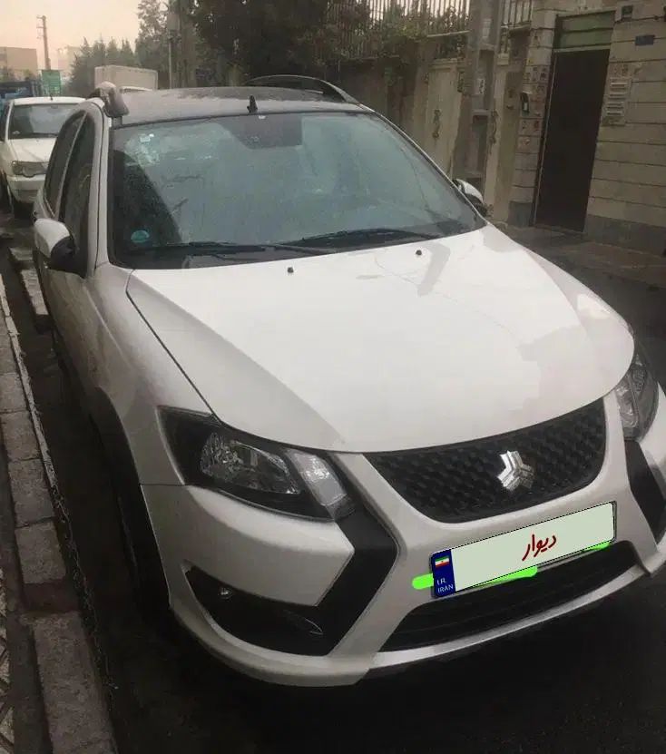 کوییک R دنده‌ای - 1402