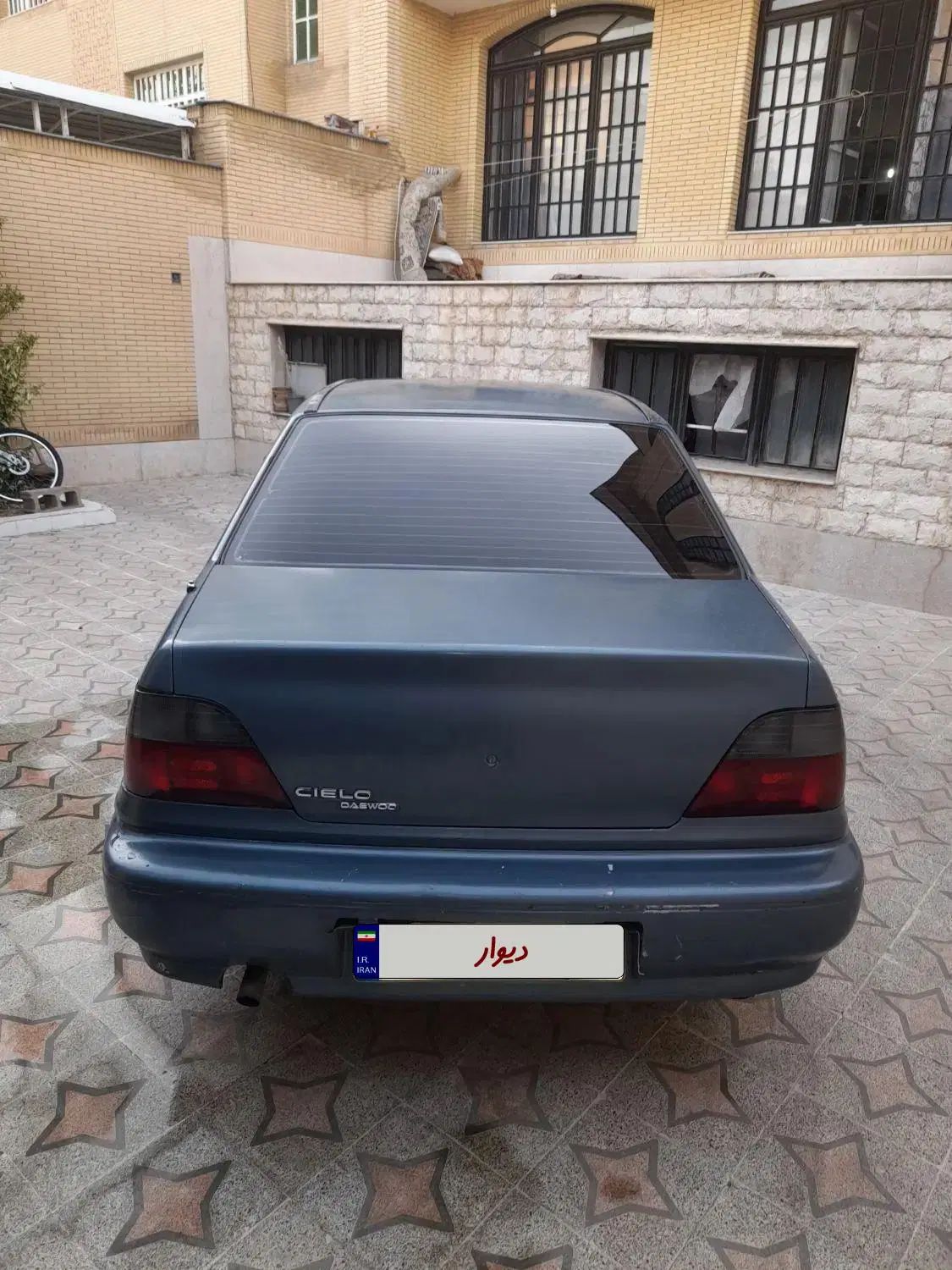 دوو سیلو سدان - 1379