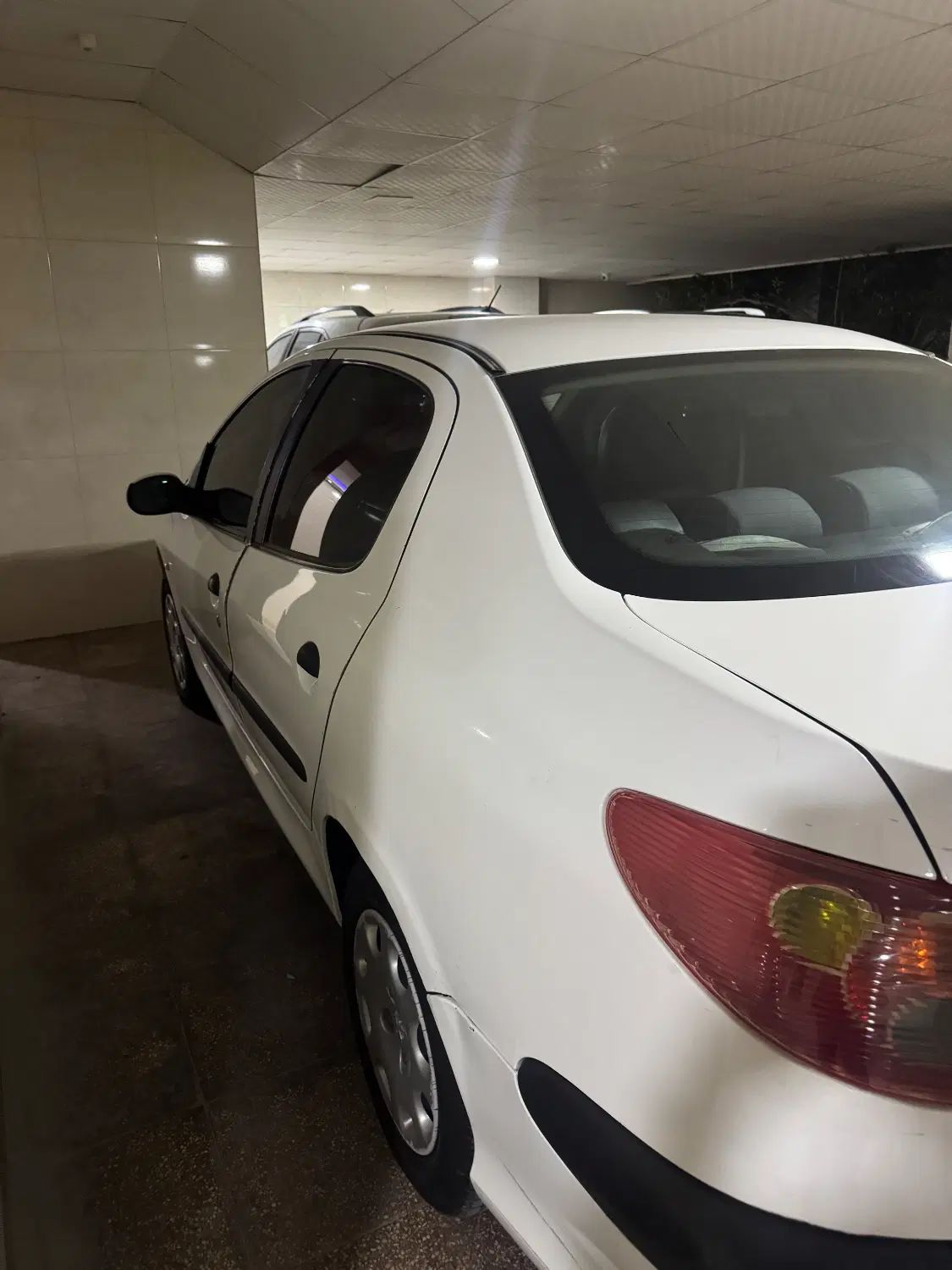 پژو ۲۰۶ صندوق دار v8 - 1390