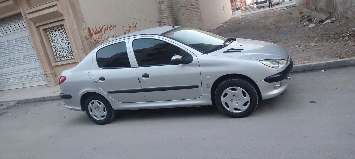 پژو ۲۰۶ صندوق دار v20 - 1389