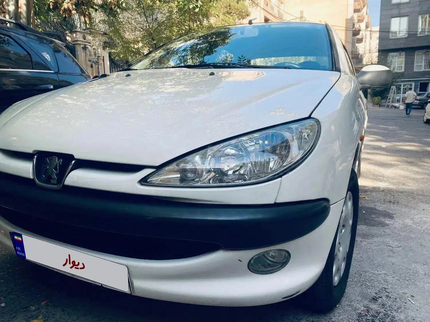 پژو ۲۰۶ صندوق دار v8 - 1391