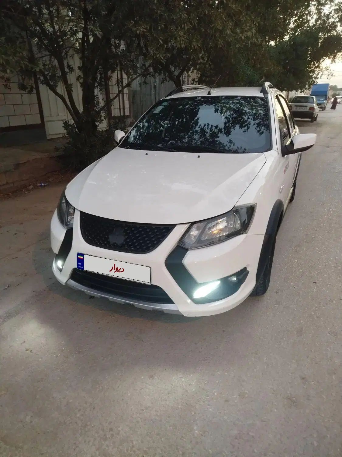 خودرو کوییک، معمولی آگهی ann_20414409