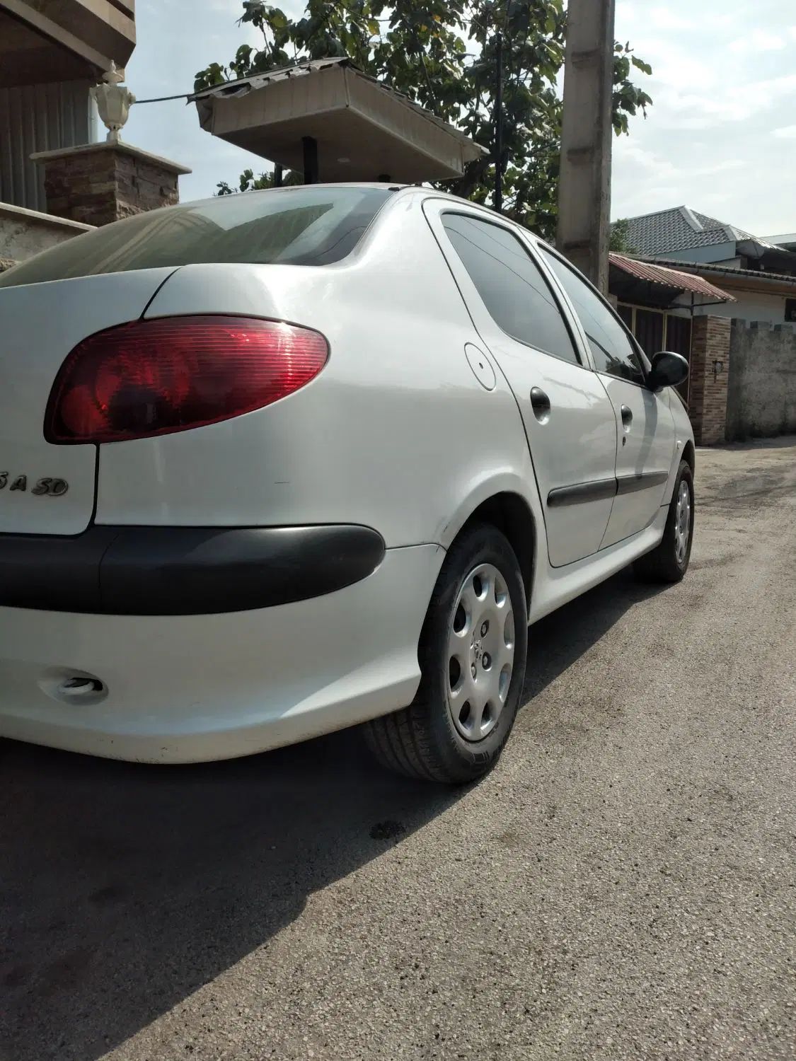پژو ۲۰۶ صندوق دار v8 - 1389