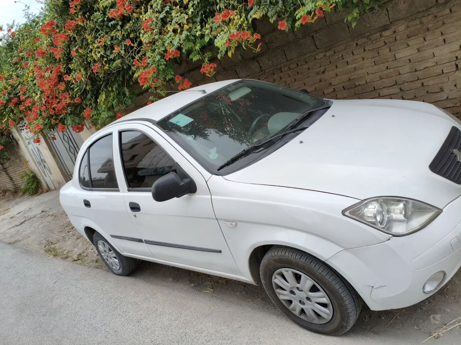 تیبا صندوق دار SX - 1400