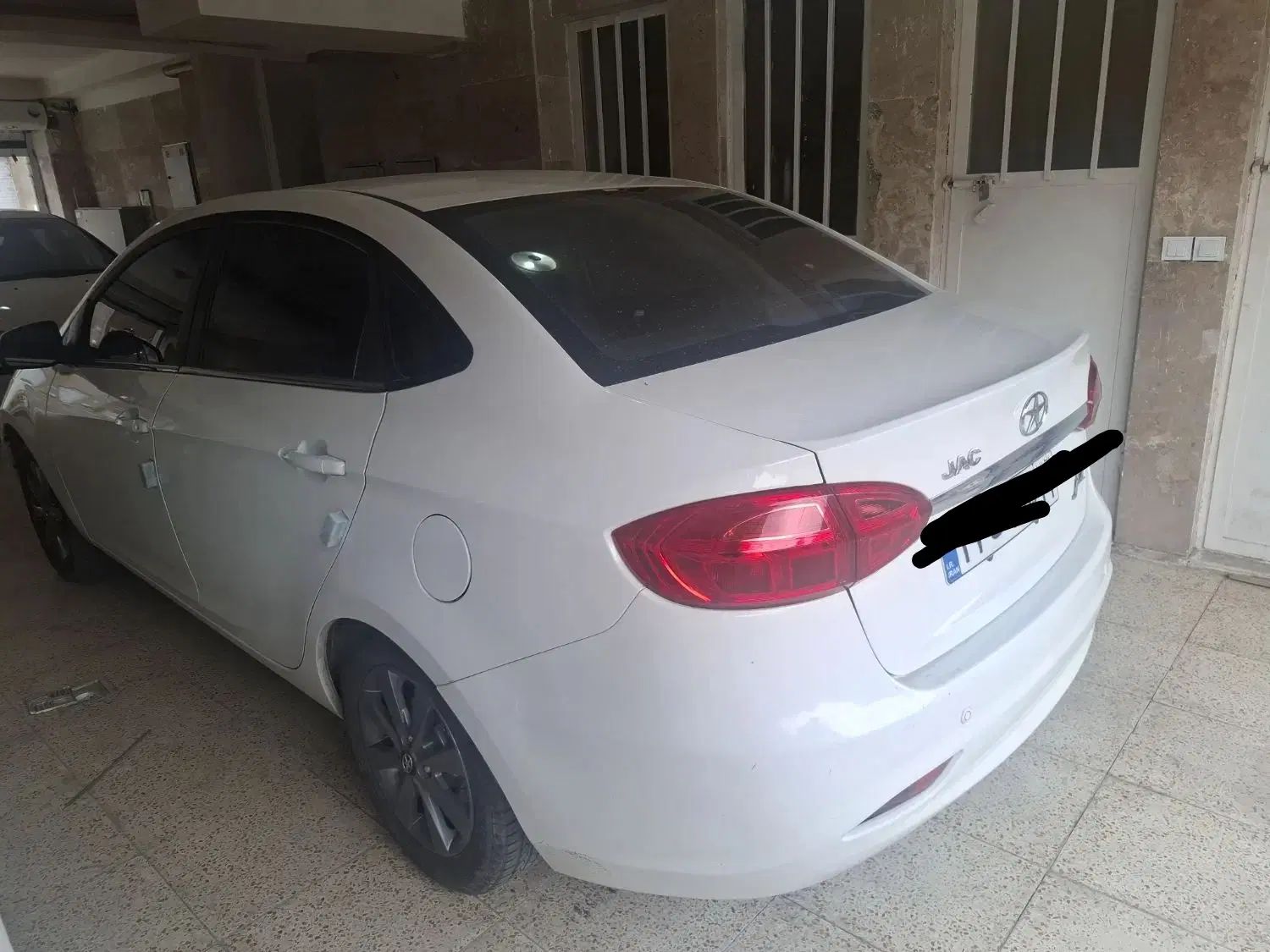 جک J4 اتوماتیک آپشنال - 1402