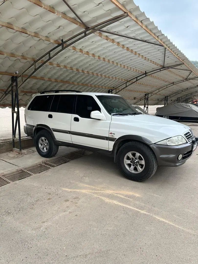 سانگ یانگ موسو دنده‌ای 2300 - 2005