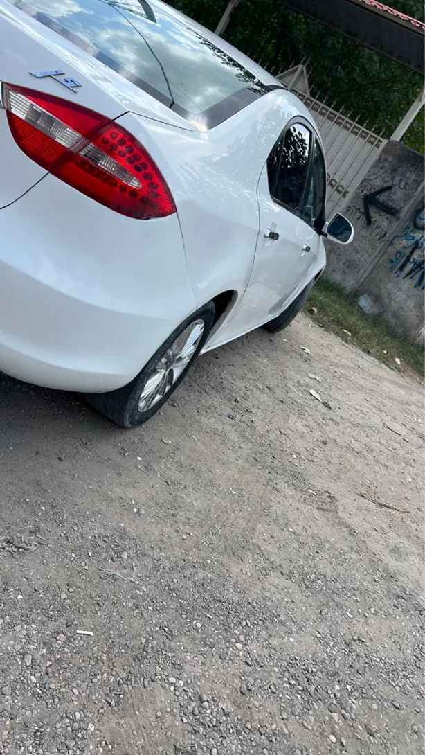جک J5 اتوماتیک - 1396