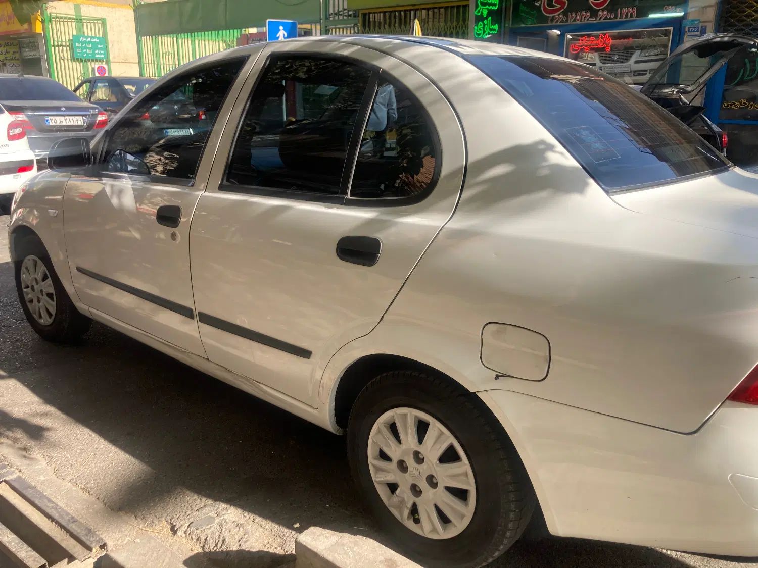 تیبا صندوق دار EX - 1395