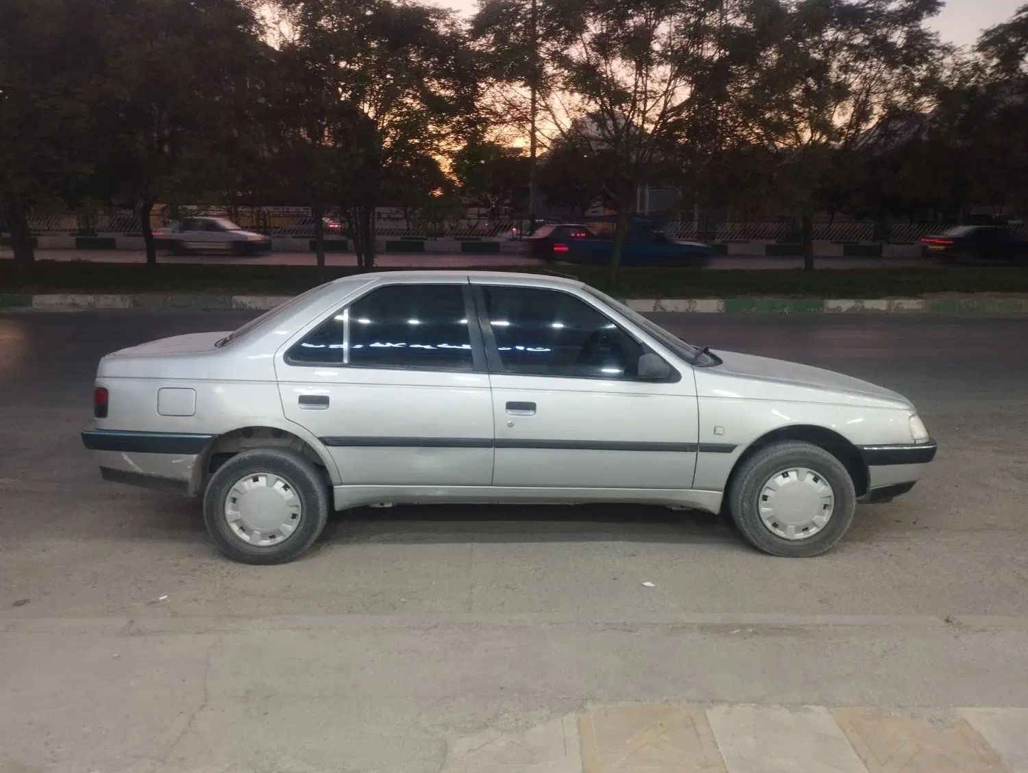 پژو 405 GLX - 1390