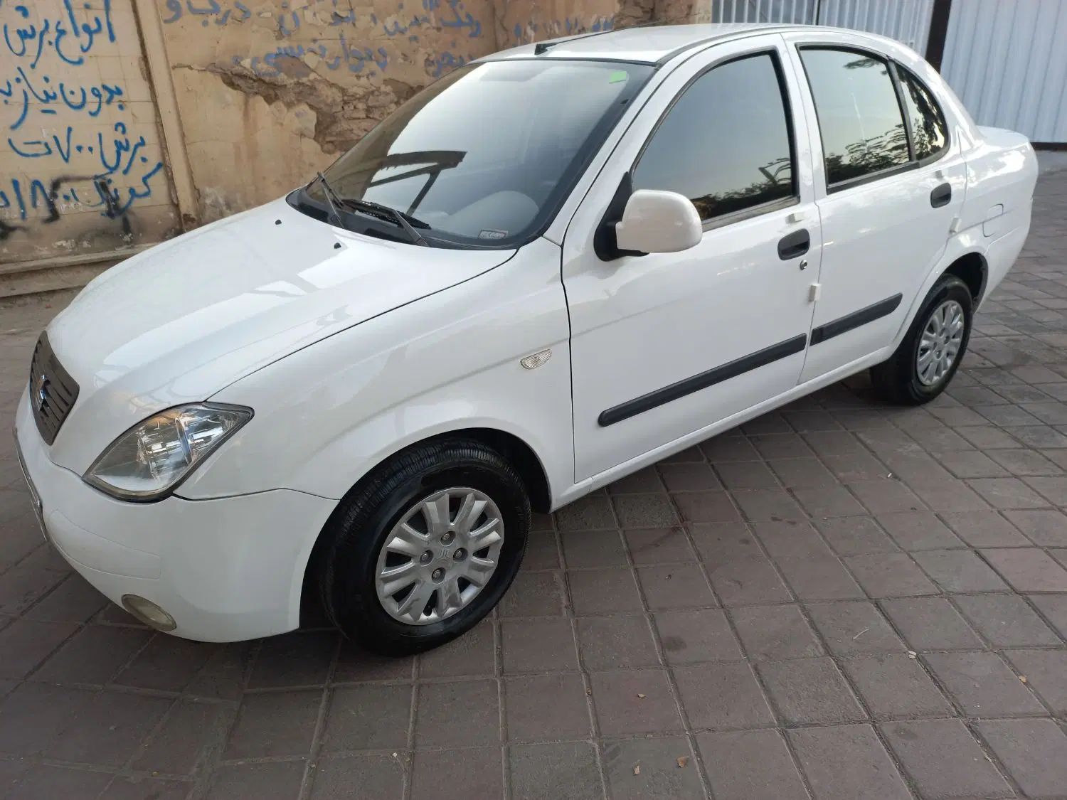 تیبا صندوق دار EX - 1393