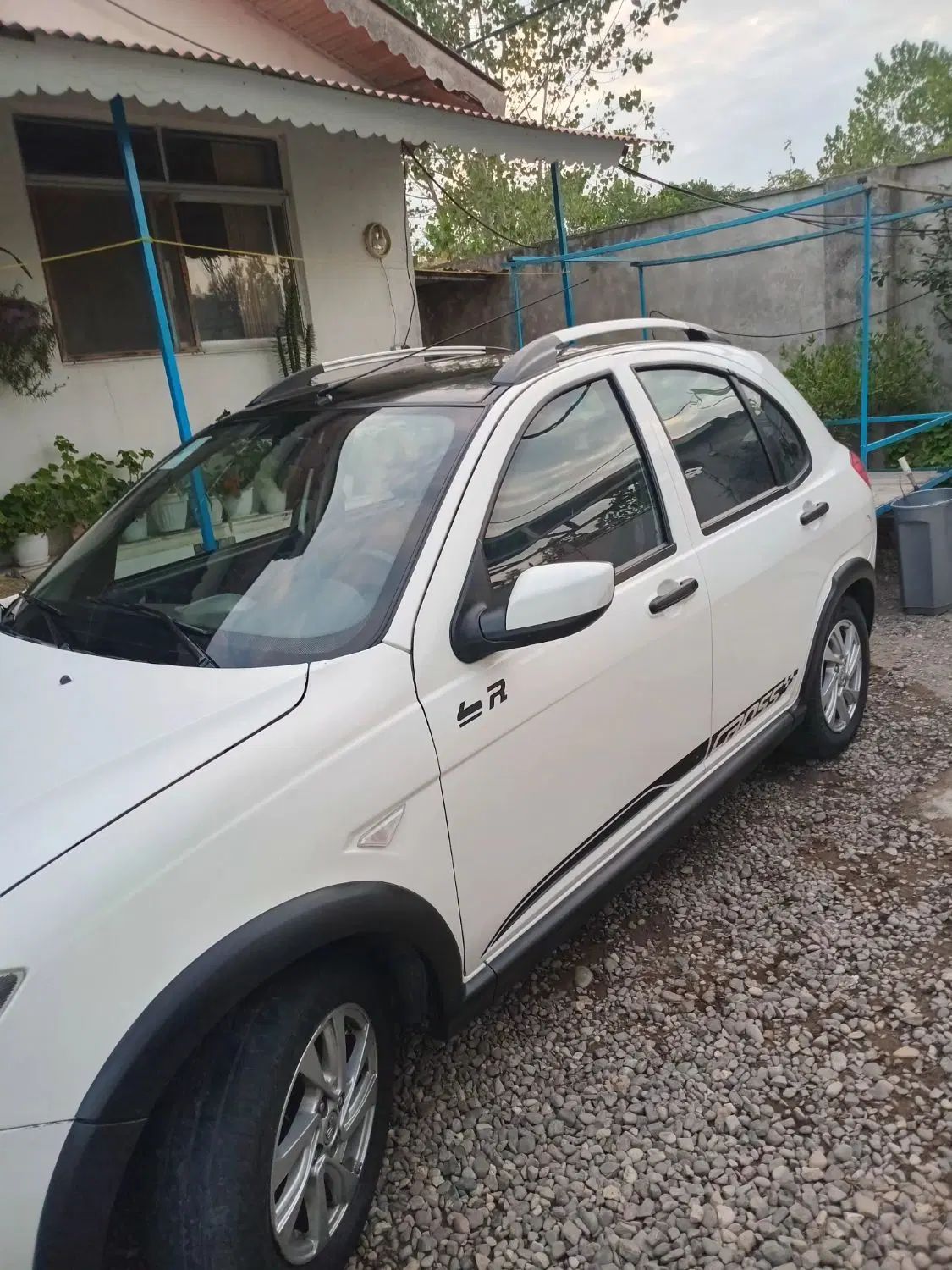 خودرو کوییک، R آگهی ann_20415993