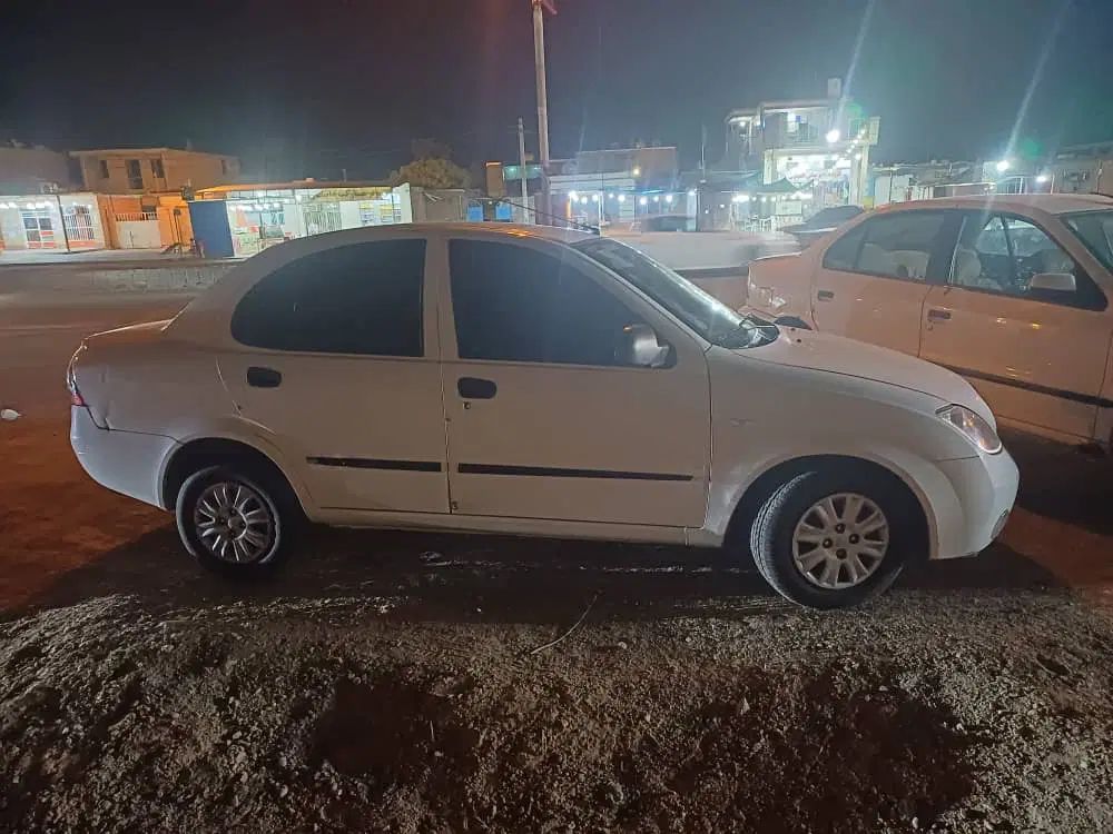 تیبا صندوق دار SX - 1401