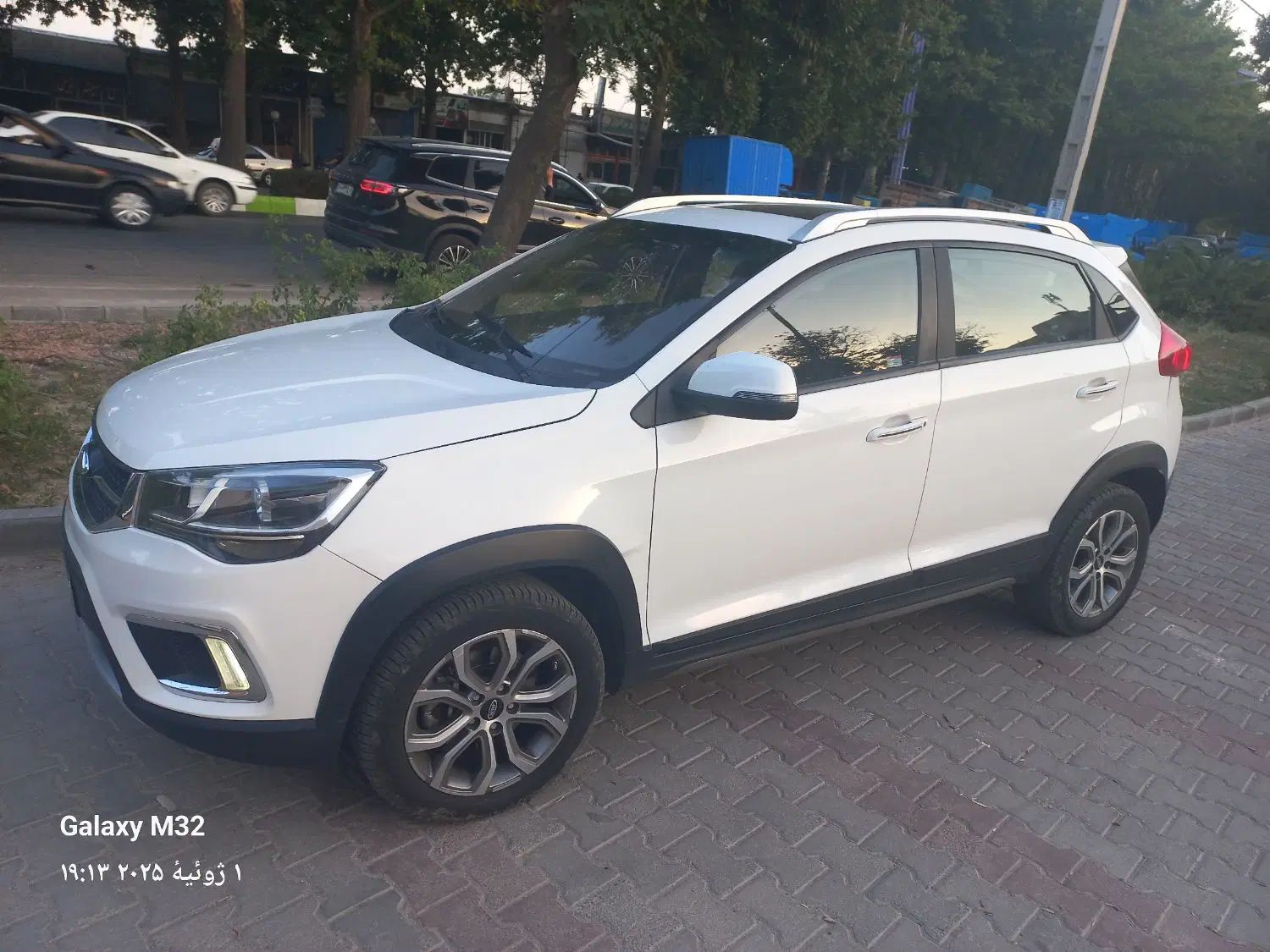 خودرو ام وی ام، X22 آگهی ann_20416095