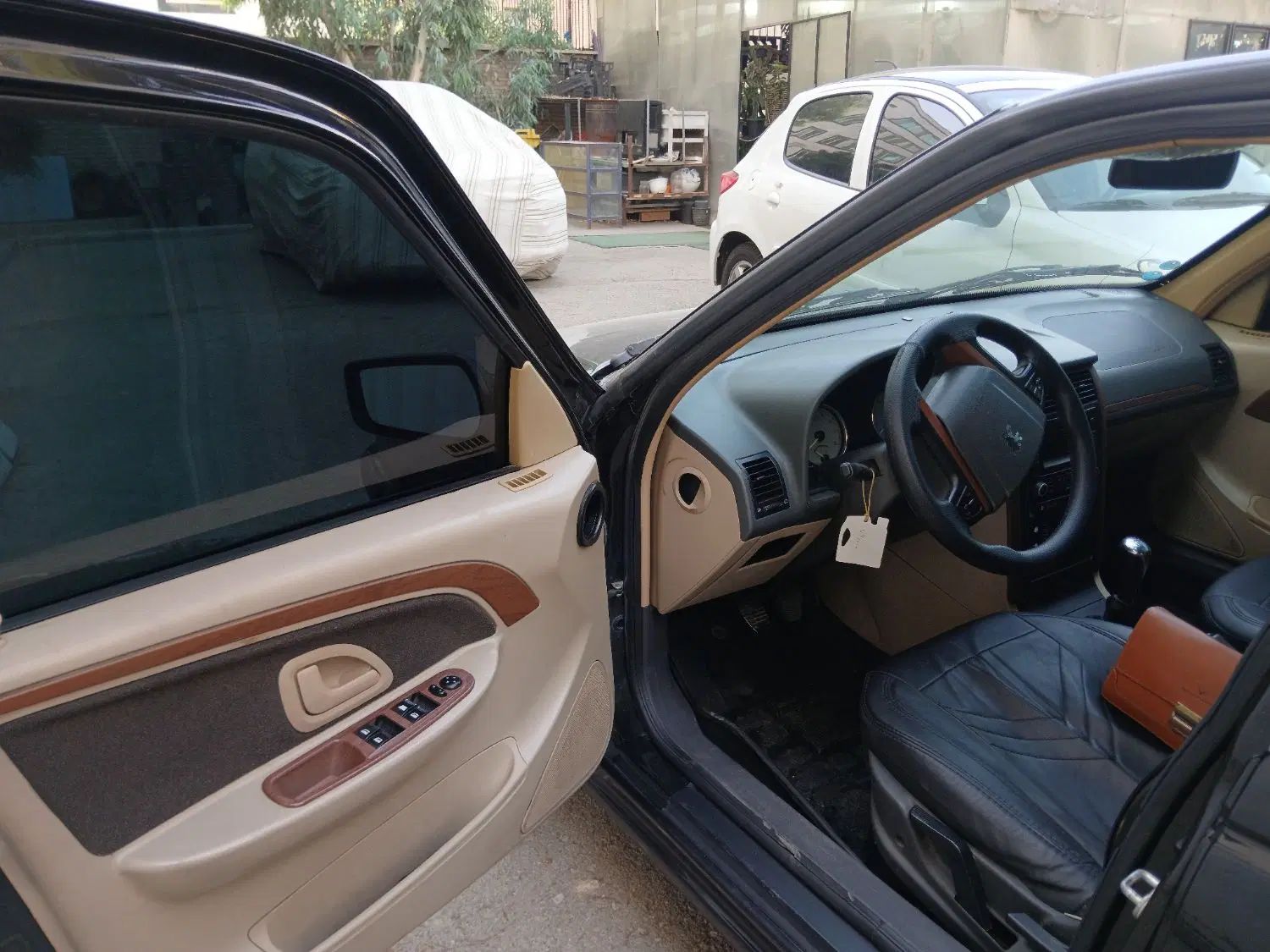پژو پارس سال - 1401