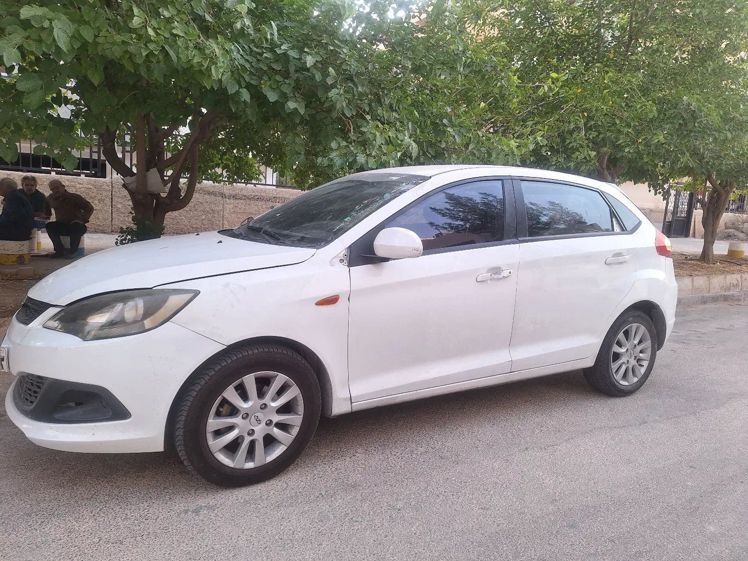 ام وی ام 315 هاچ بک ساده دنده ای - 1394