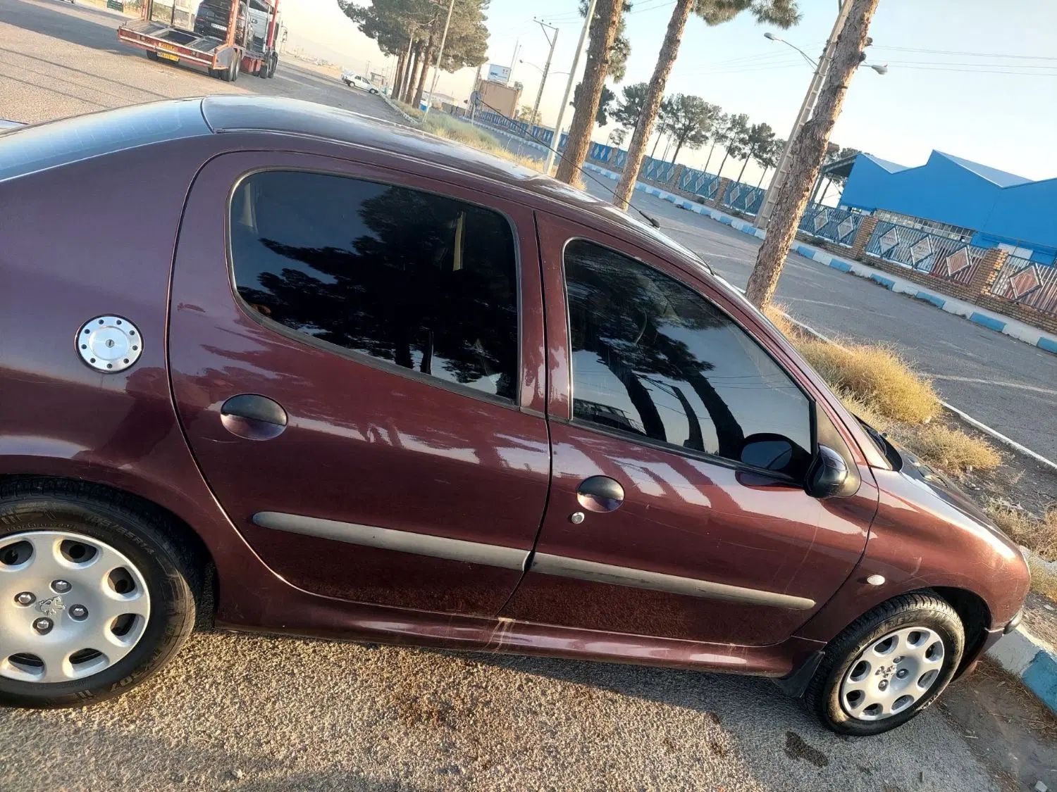 پژو ۲۰۶ صندوق دار v8 - 1393