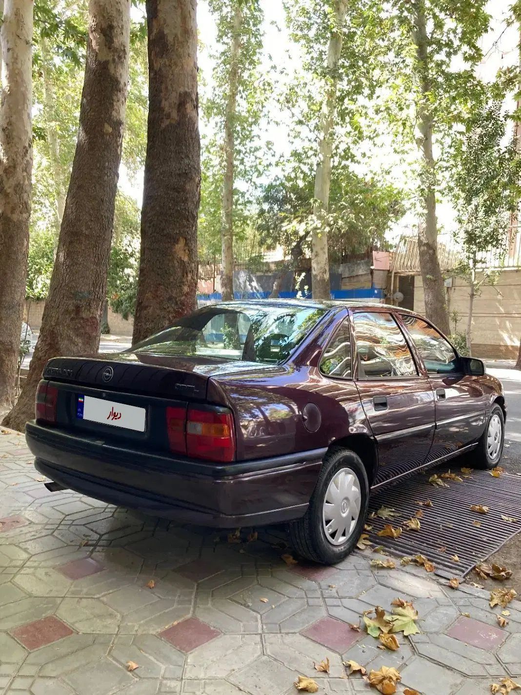 اپل وکترا دنده ای - 1995
