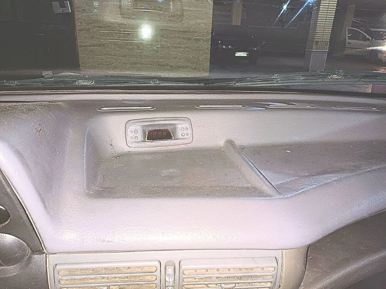 دوو سیلو سدان - 1382