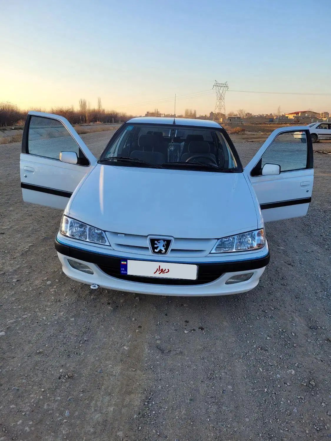 پژو پارس XU7ساده - 1390