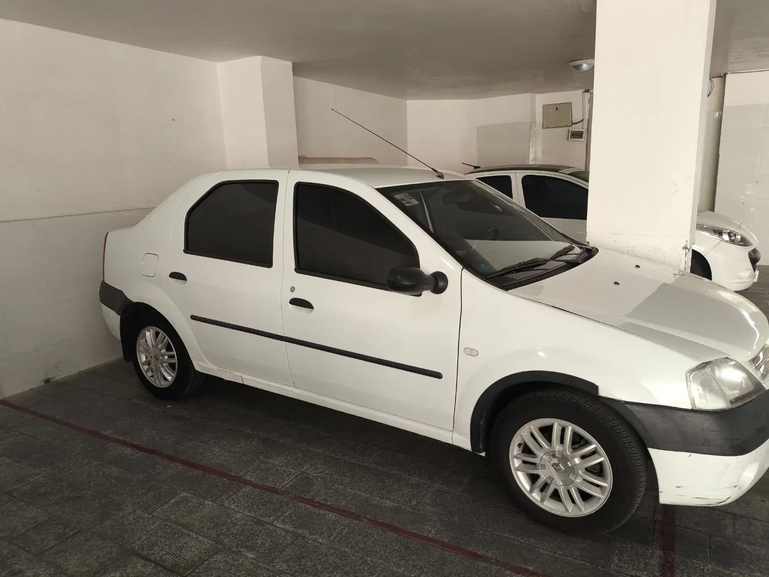 خودرو رنو، تندر 90 آگهی ann_20417456