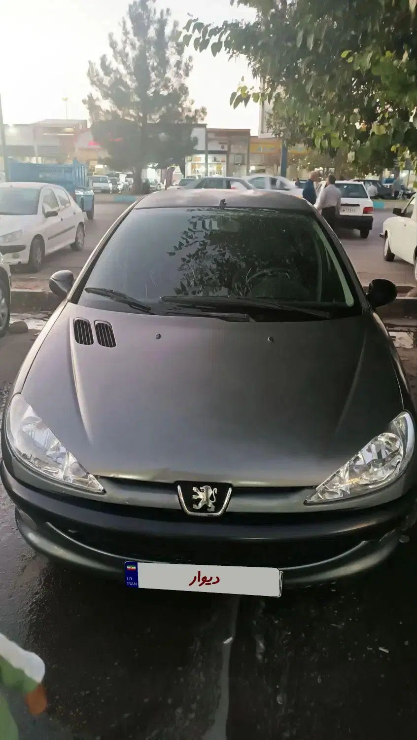 پژو ۲۰۶ صندوق دار v8 - 1388