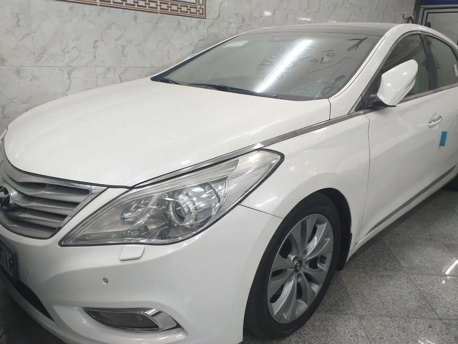 هیوندای آزرا (گرنجور) 3000cc - 2012