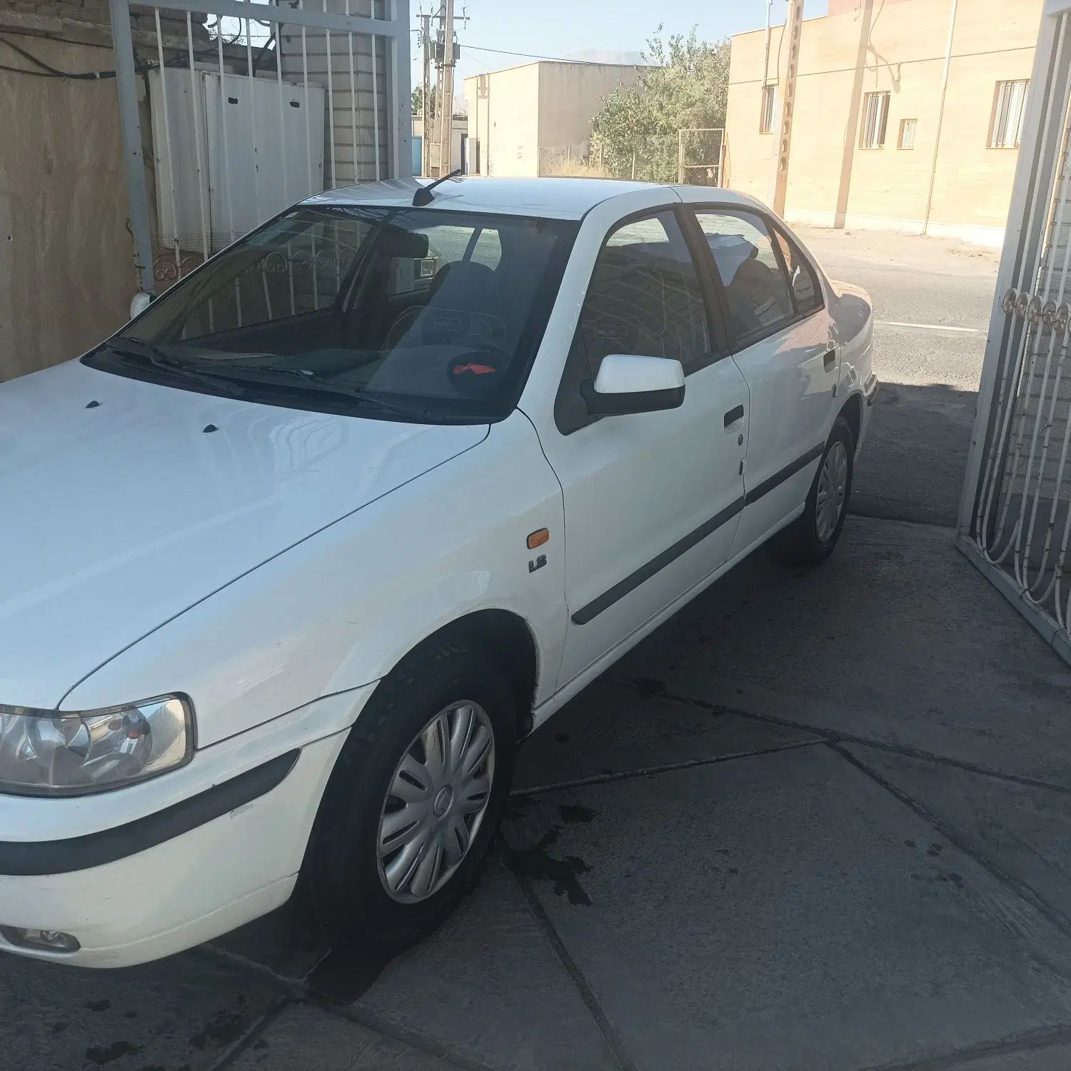 سمند LX XU7 - 1395