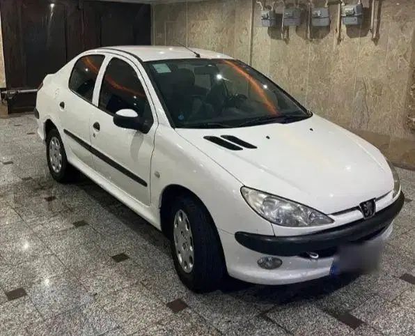 پژو ۲۰۶ صندوق دار v8 - 1396