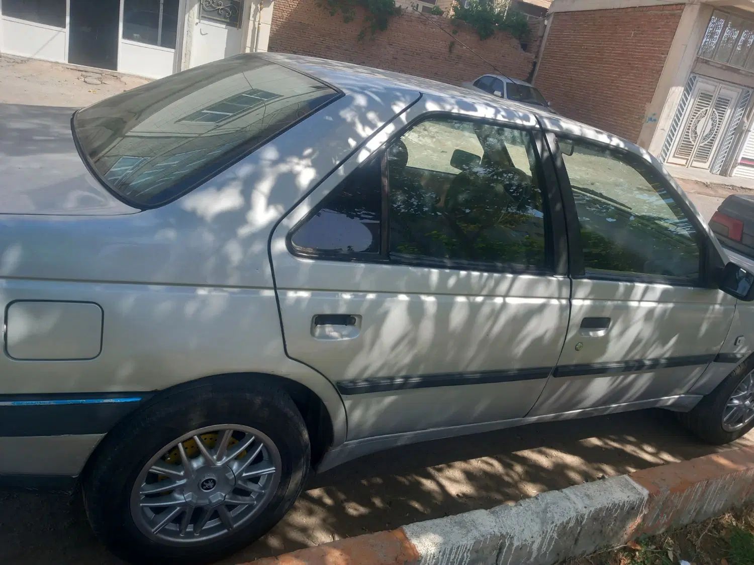 پژو 405 GLX - 1390