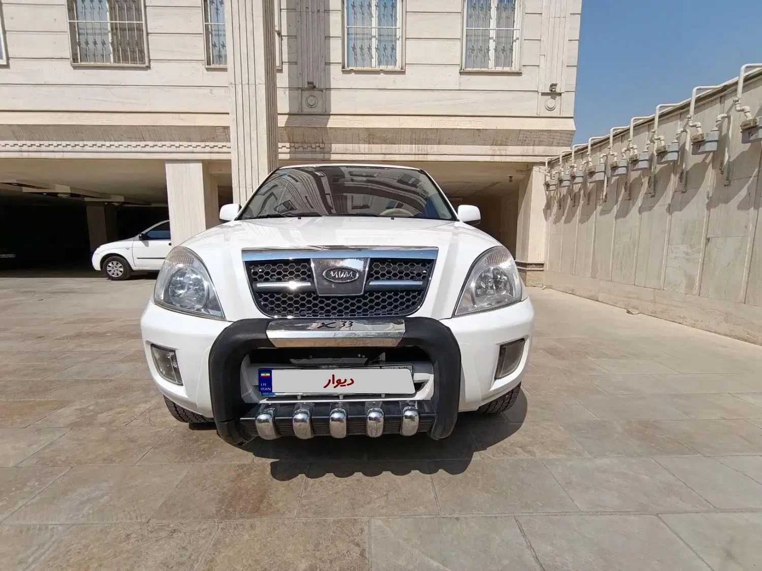 خودرو ام وی ام، X33 آگهی ann_20418752